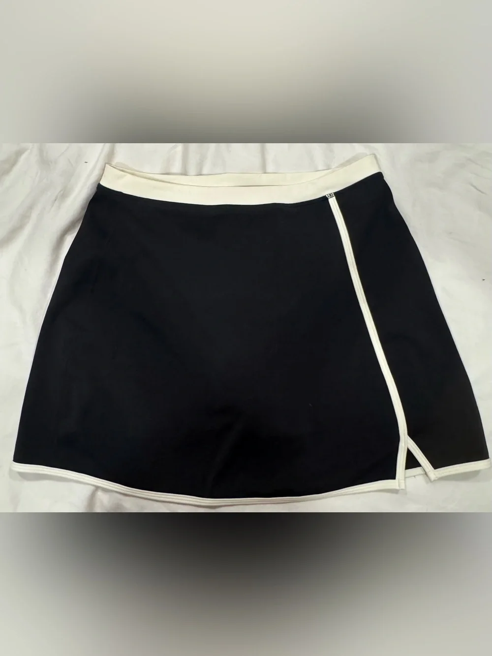 LSpace Black and Ivory Trim Skort